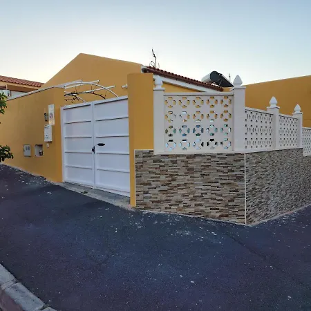 Casa Marta. Holiday home Granadilla De Abona